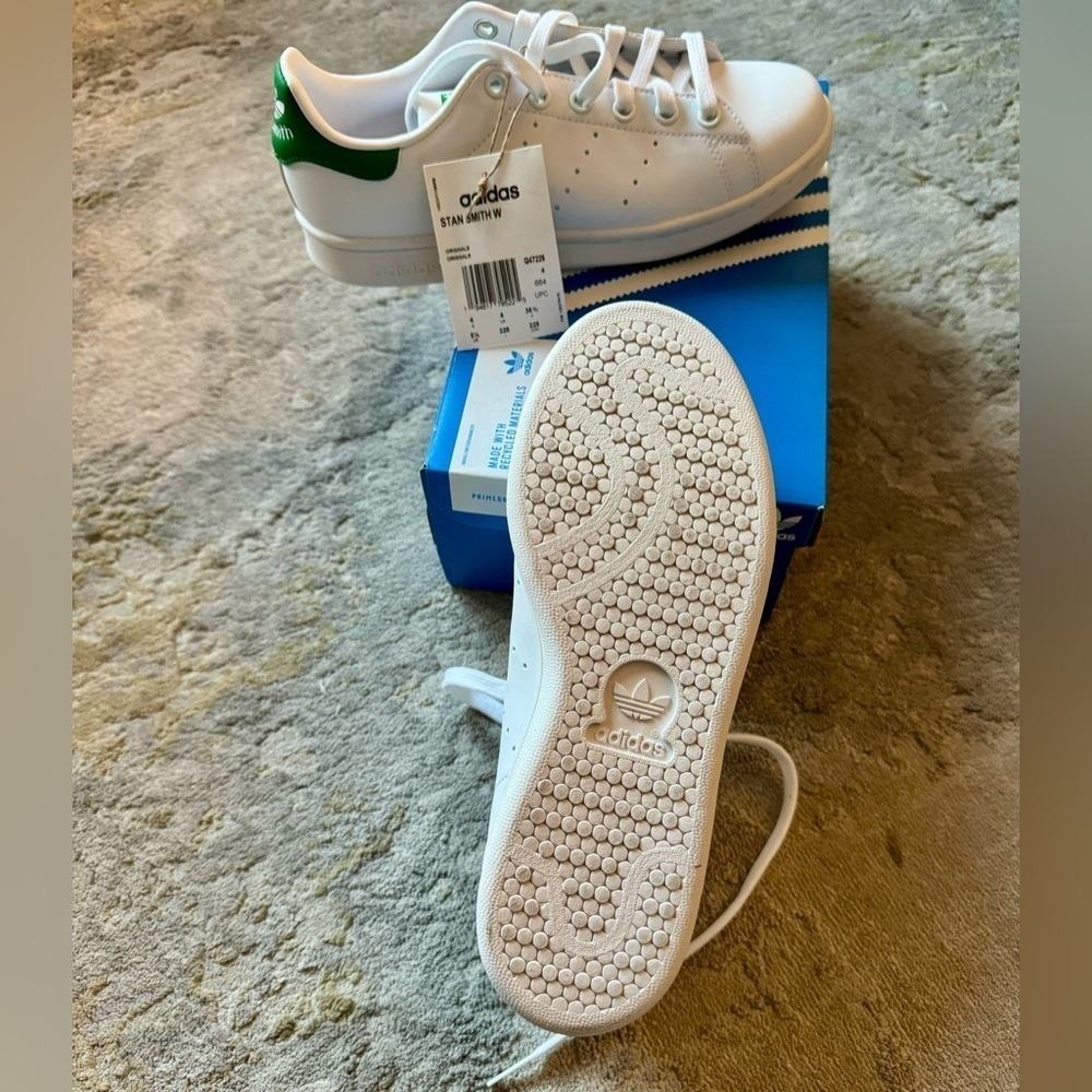 ❤️ HOT PICK ❤️ NWT Size US5.5 - Adidas Stan Smith Shoes (white/green) - Picture 14 of 15